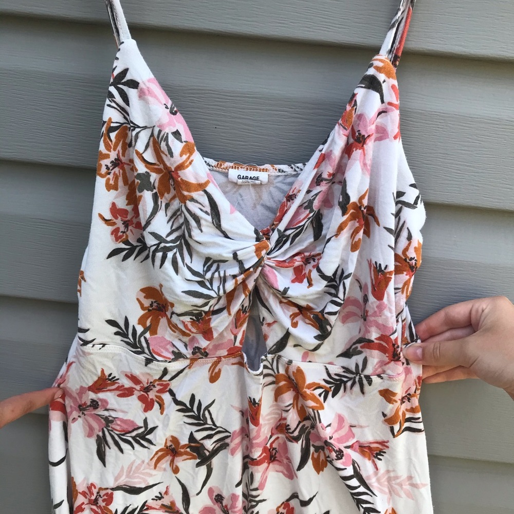 Garage dress